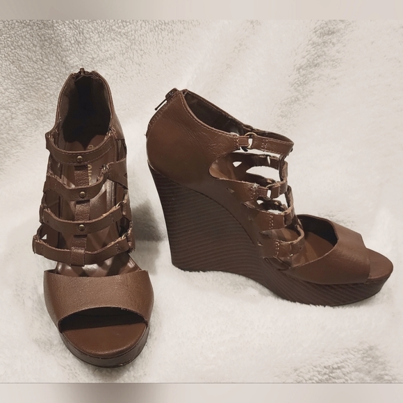 Dollhouse Platform Wedges - Picture 1 of 1